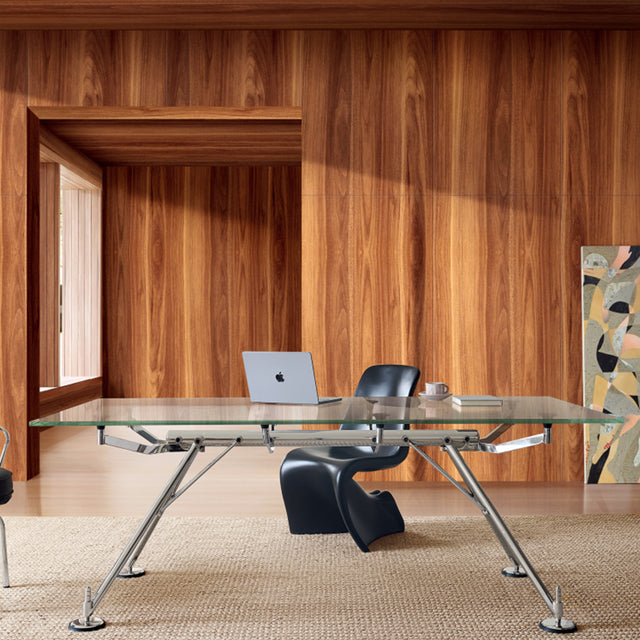 Nomos Table
