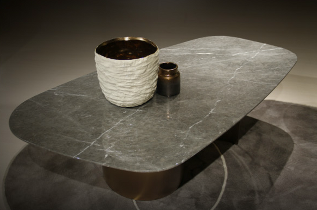 Tai-chi coffee table