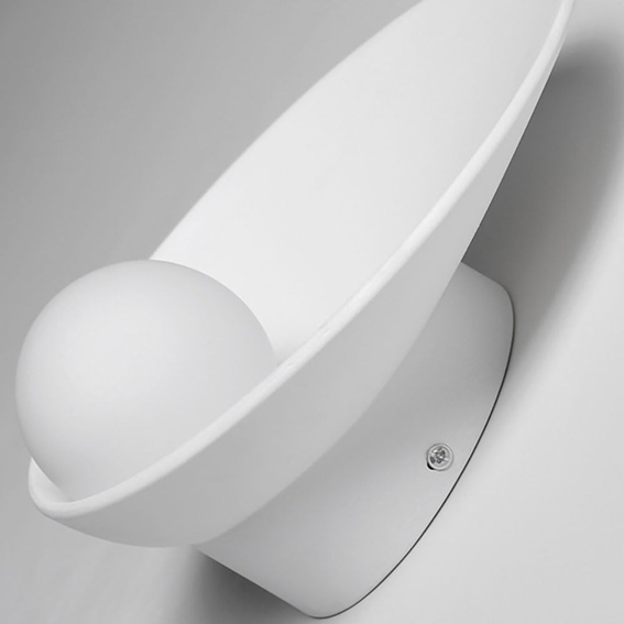 Musa Wall Lamp
