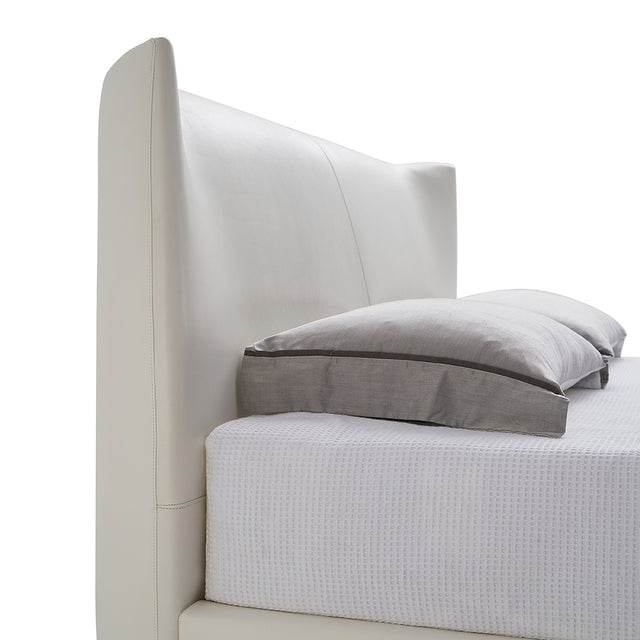 Porro Bed