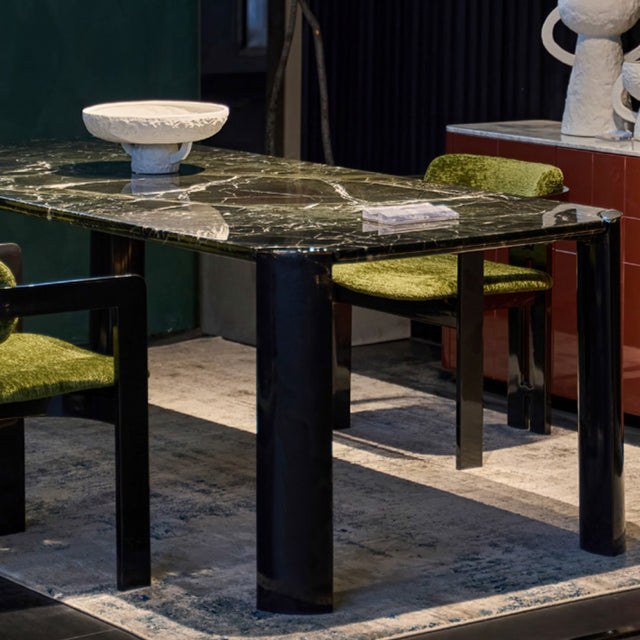 Metropolis table